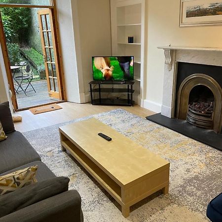 Fantastic Location 10 Mins To Princes Street- 15 To Royal Mile- Main Door-Patio Edinburgh Ngoại thất bức ảnh