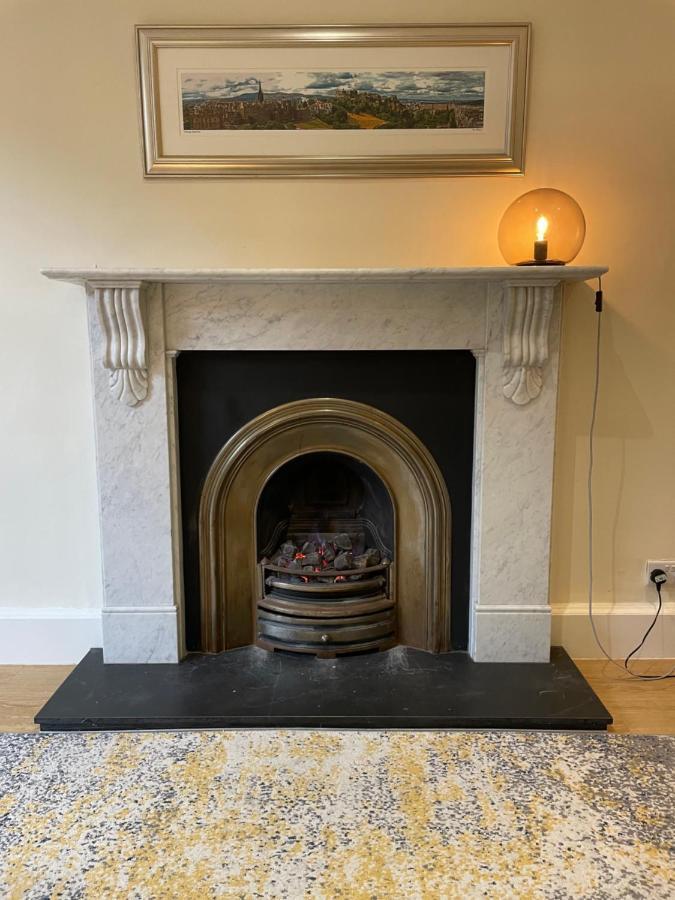 Fantastic Location 10 Mins To Princes Street- 15 To Royal Mile- Main Door-Patio Edinburgh Ngoại thất bức ảnh